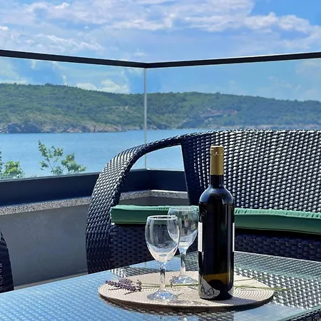 Punta - Luxury With Pool Gostinjska kuća