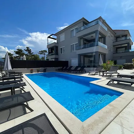 Punta - Luxury With Pool Gostinjska kuća 5*