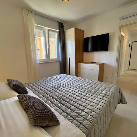 Punta - Luxury With Pool Guest house