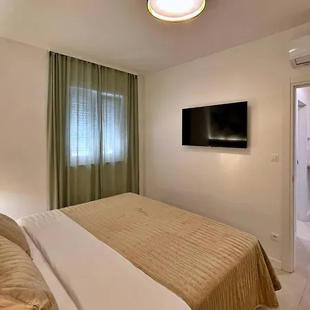 Punta - Luxury With Pool Gostinjska kuća 5*