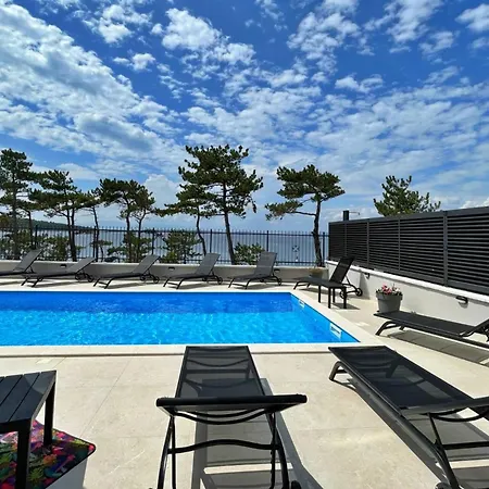 Guest house Punta - Luxury With Pool