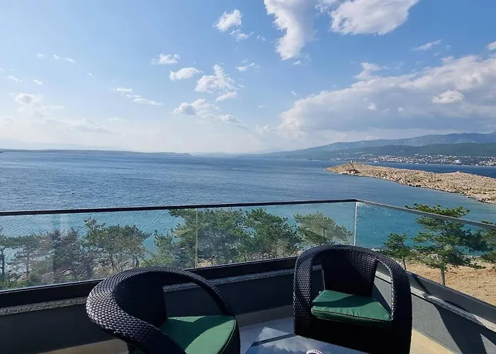 Konukevi Punta - Luxury With Pool
