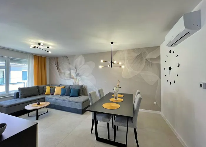 Punta - Luxury With Pool Konukevi 5*
