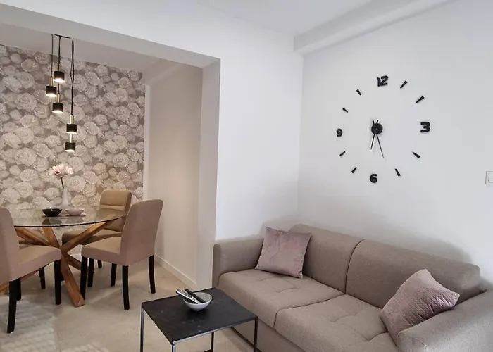 Punta - Luxury With Pool 5*