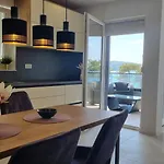 Punta - Luxury With Pool 5* Šilo