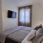Punta - Luxury With Pool Šilo