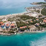 Punta - Luxury With Pool