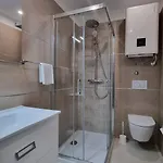 Punta - Luxury With Pool Πανσιόν Šilo