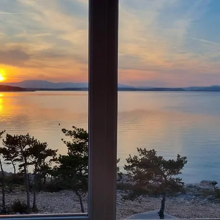 Punta - Luxury With Pool Silo (Krk)