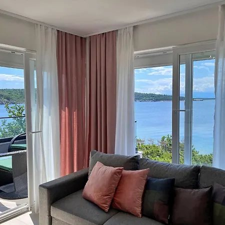 Punta - Luxury With Pool