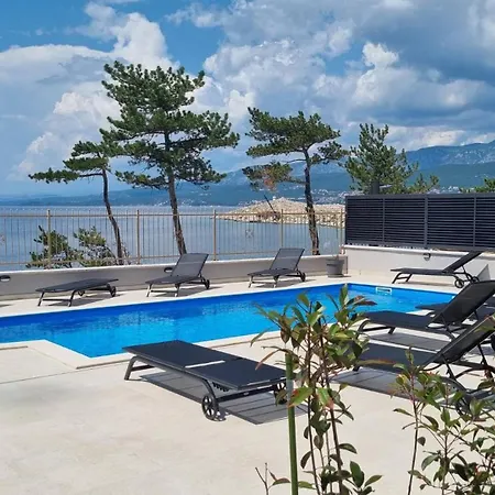 Punta - Luxury With Pool