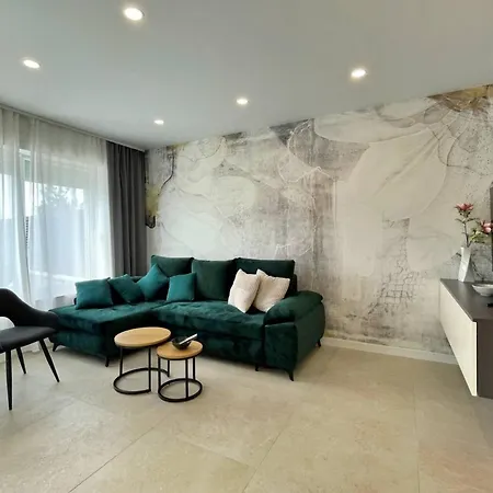 Punta - Luxury With Pool Silo (Krk)