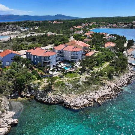 Punta - Luxury With Pool Сило