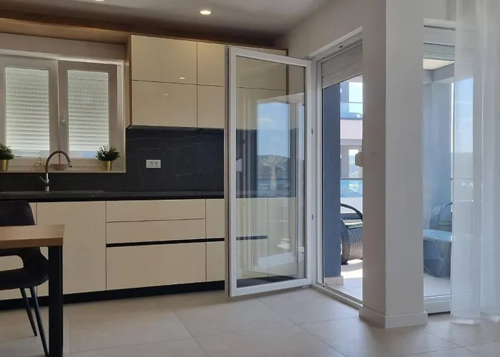 Punta - Luxury With Pool Šilo