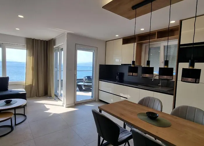 Punta - Luxury With Pool 5*