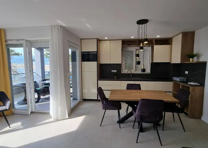 Punta - Luxury With Pool Šilo