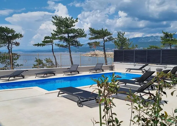 Punta - Luxury With Pool