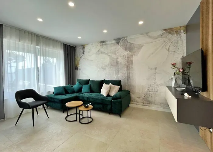 Punta - Luxury With Pool Šilo