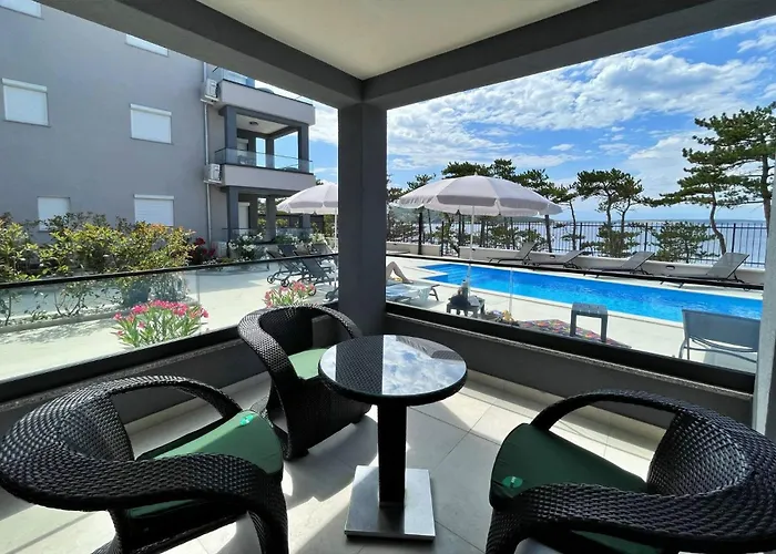 Punta - Luxury With Pool