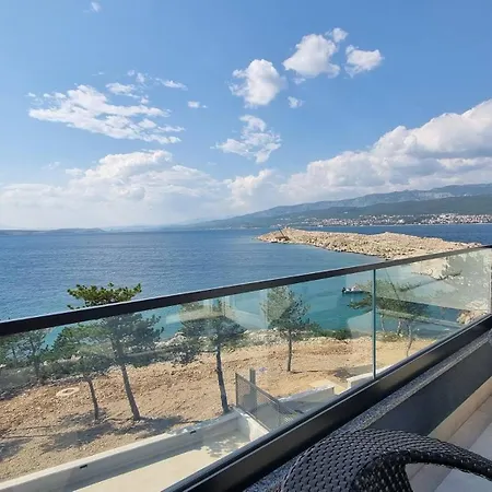 Punta - Luxury With Pool 5*