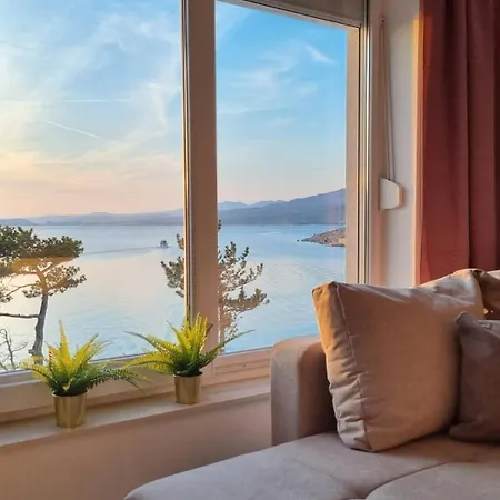 Punta - Luxury With Pool Gasthof