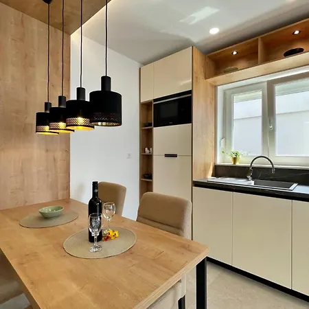 Punta - Luxury With Pool Pensjonat Šilo