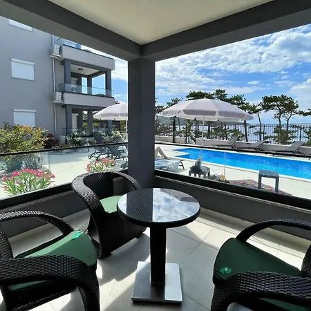 Punta - Luxury With Pool